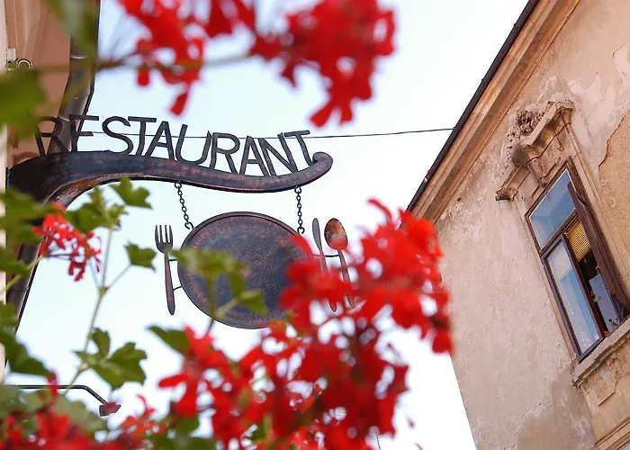 Erhardt Superior Sopron